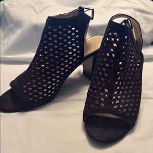 Liz Claiborne Black Mesh Heels with Open-Toe Design